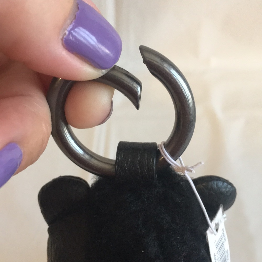 Coach Leather Bear Keychain NWT - Picture 7 of 8